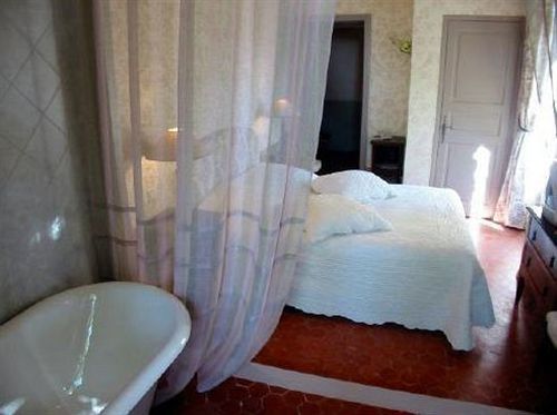 Chateau Juvenal Hotel Saint-Hippolyte-le-Graveyron Luaran gambar